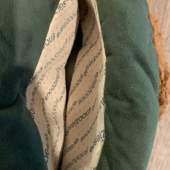 Fantasy Football Snoozies bedroom shoes slippers slip-Ons size 9/10 Loafers NWT - Picture 8 of 15